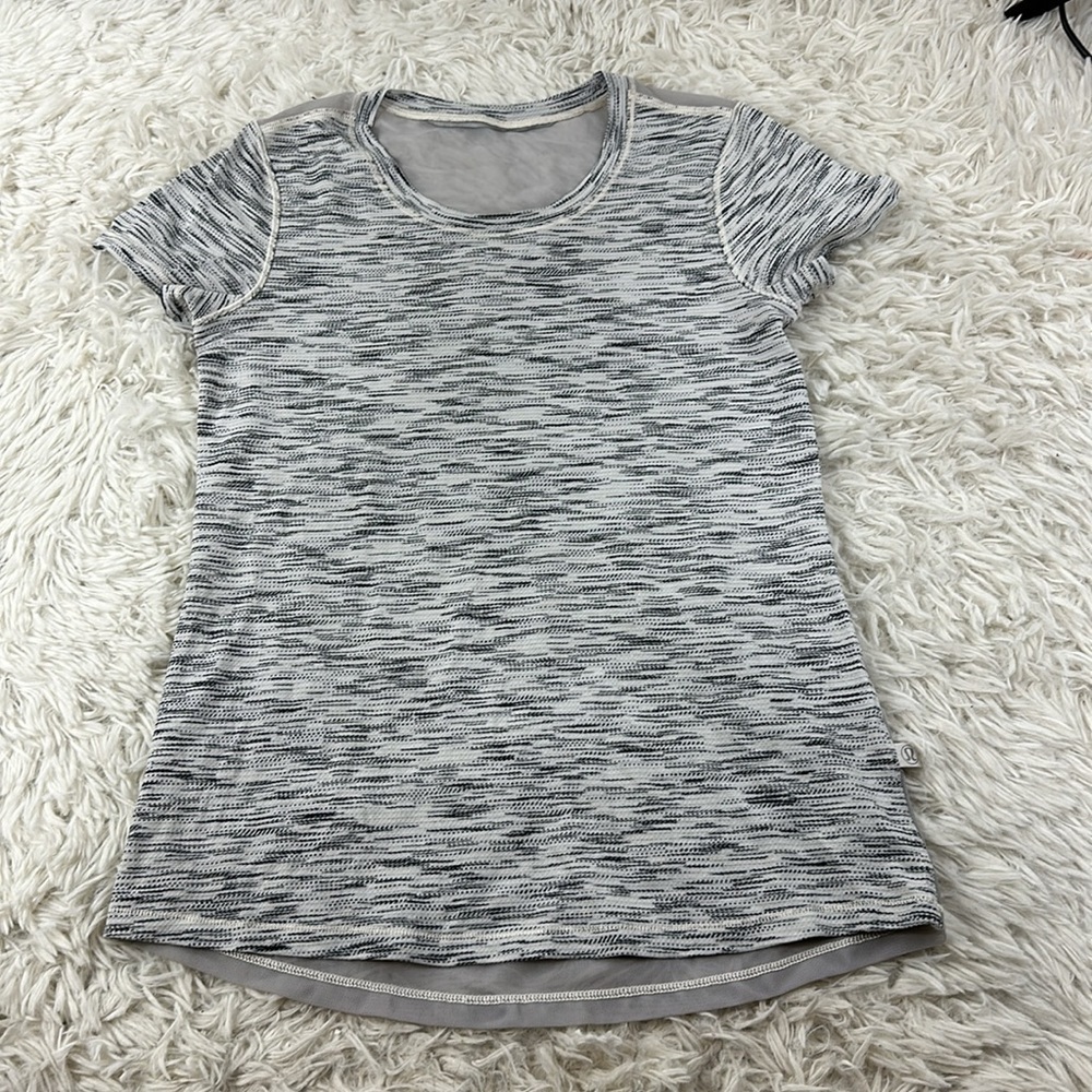 Lululemon Beat The Heat Short Sleeve Tiger Space Dye Black White
